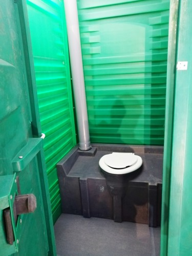 Туалетная кабина Elkman Стандарт вид 2 от ООО "Экобалтика" внутри